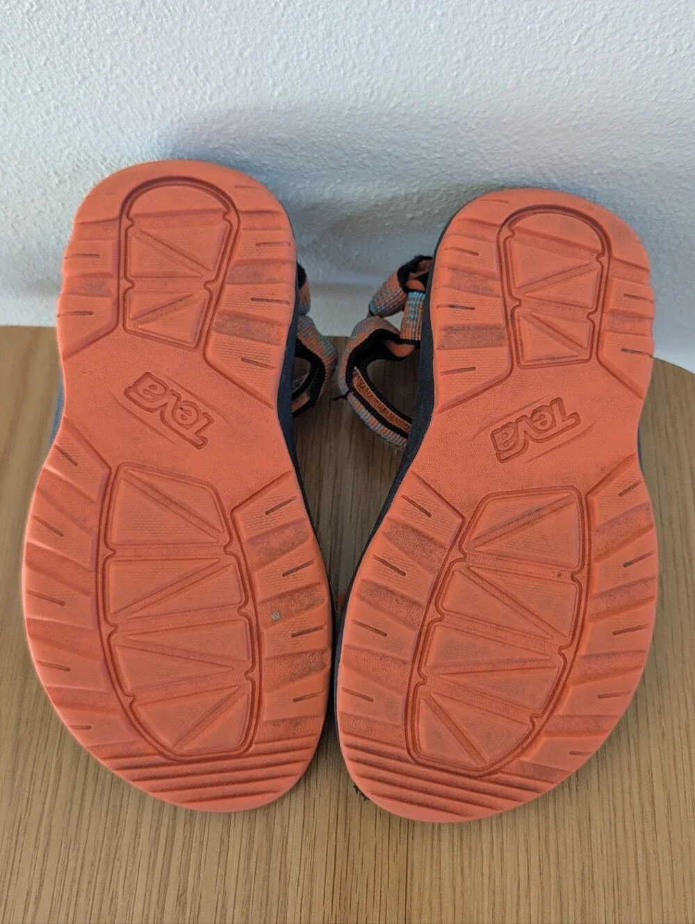 Blue & Orange Teva Hurricane XLT2
